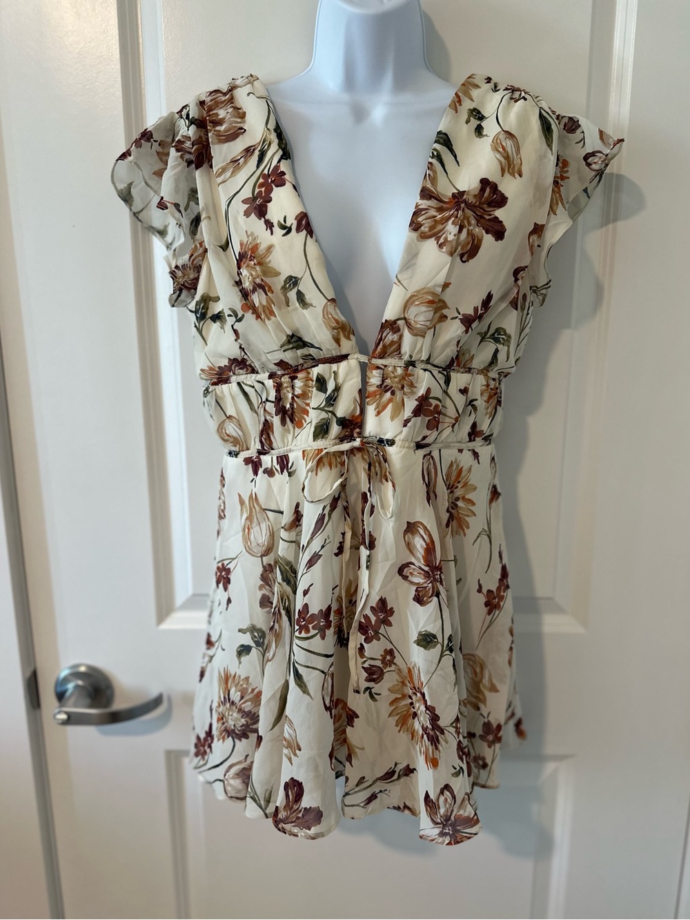Lulus Floral Cream Flowy Romper
